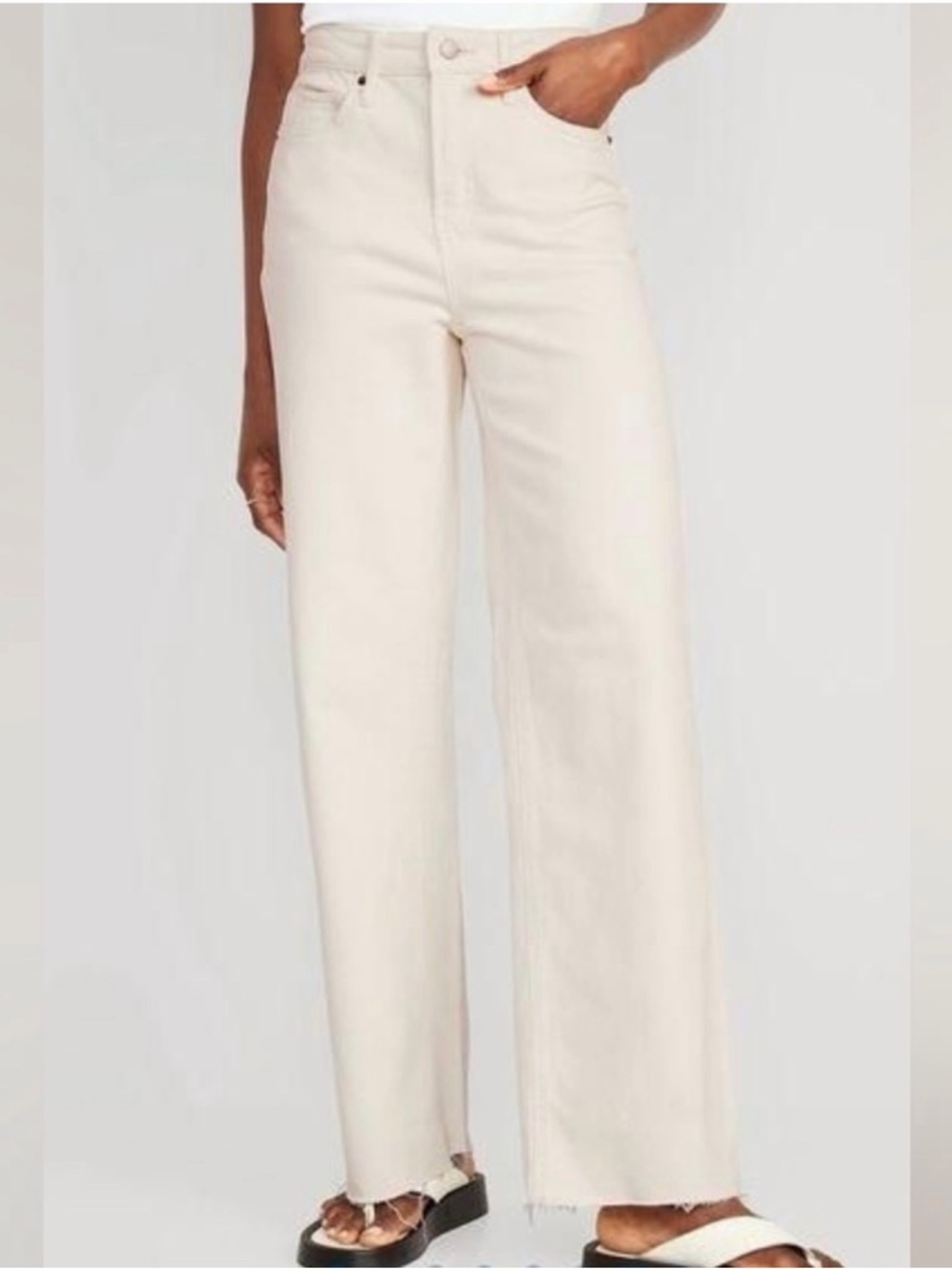 Blank NYC THE BAXTER Women’s Cream Color Straight Leg Jeans Raw Hem LIKE NEW 30 - Picture 1 of 8